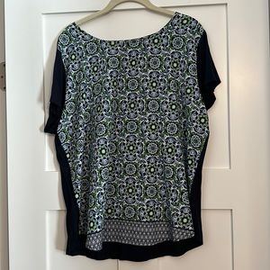 Ann Taylor Factory navy, green, white floral blouse. Size XL.